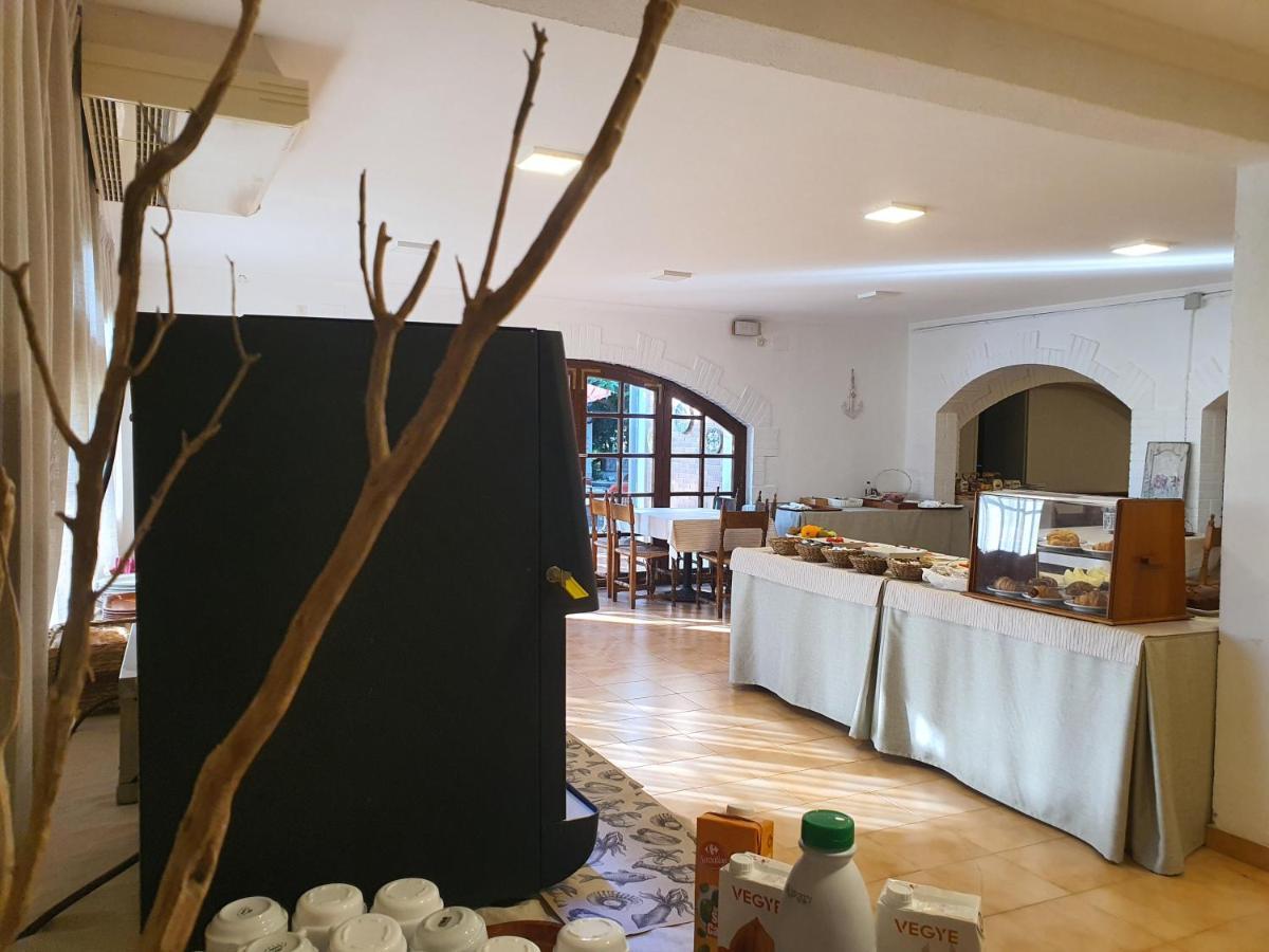 Hotel Riomar Sant Marti d'Empuries Luaran gambar